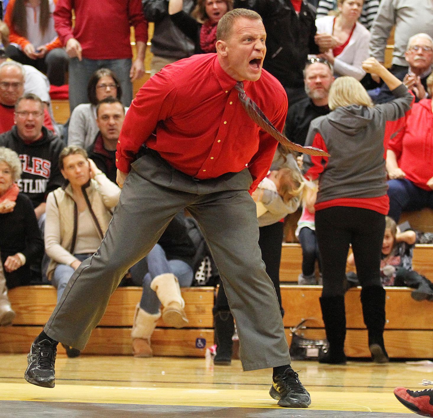 Cumberland Valley vs Central Dauphin D3-AAA Team Wrestling